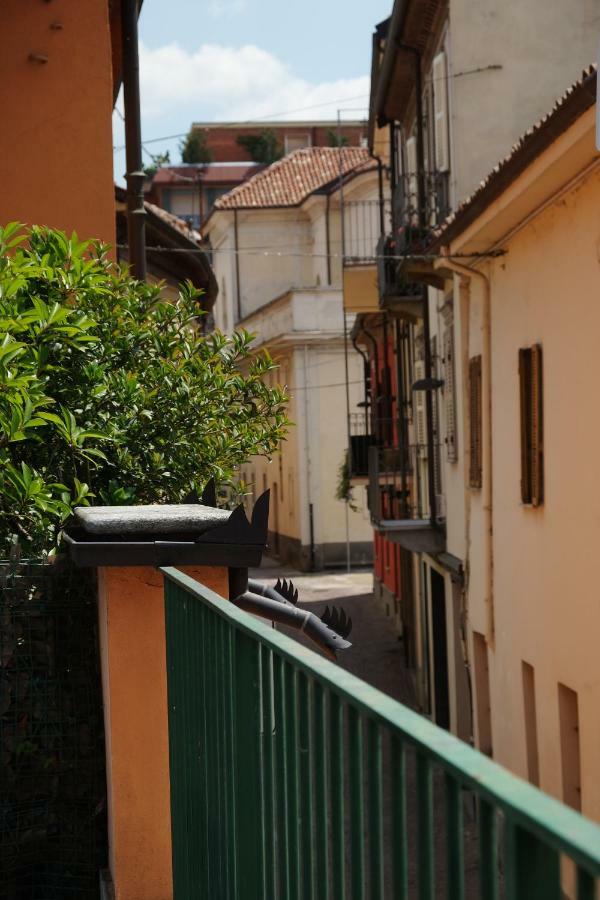 Apartament La Casa Di Ringhiera Alba  Zewnętrze zdjęcie